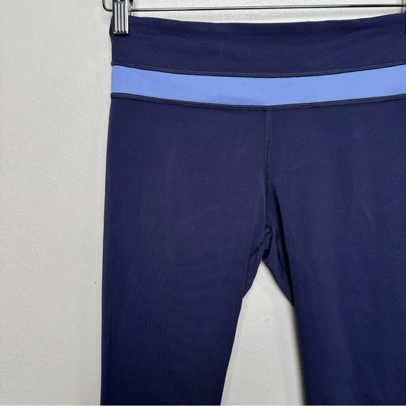 Lululemon Womens 4 Run Inspire  Crop II Cadet Blue Lullaby - Picture 4 of 14